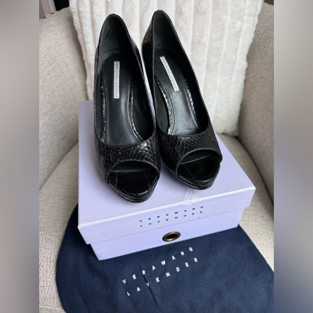 Black Python leather Vera Wang Pumps